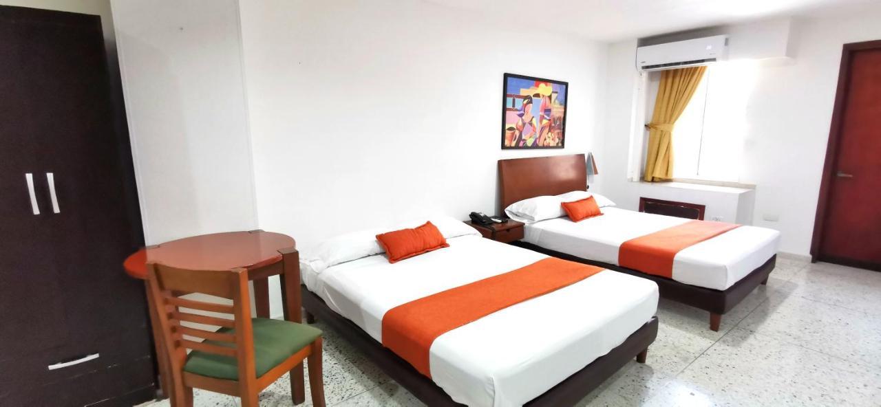 Torre Del Prado Hotel